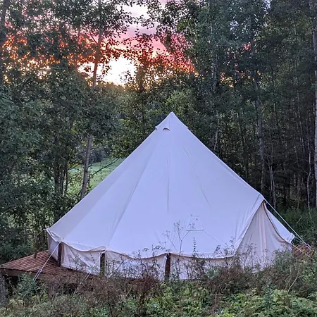 Bell-tent Zuid * לאפינרנטה