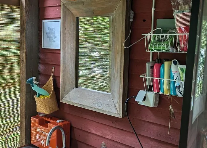 Bell-tent Zuid * لابينرانتا